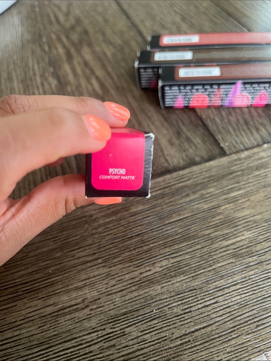 Urban Decay Other - Urban Decay Comfort Matte Lipstick - Psycho (Bright Pink)